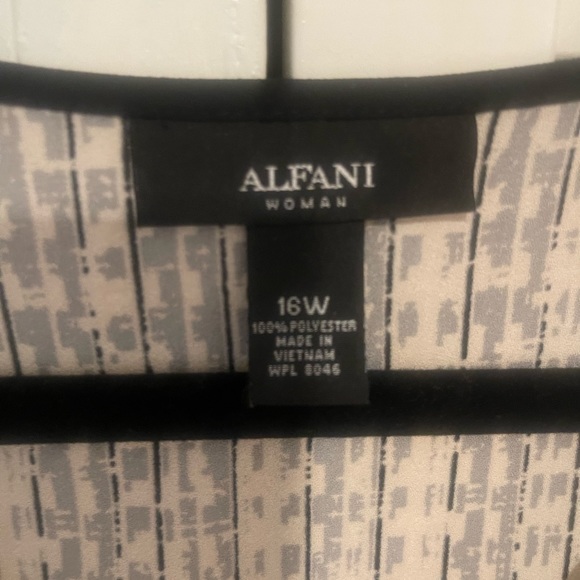 Alfani 16W womens striated ombré blouse - Picture 3 of 3